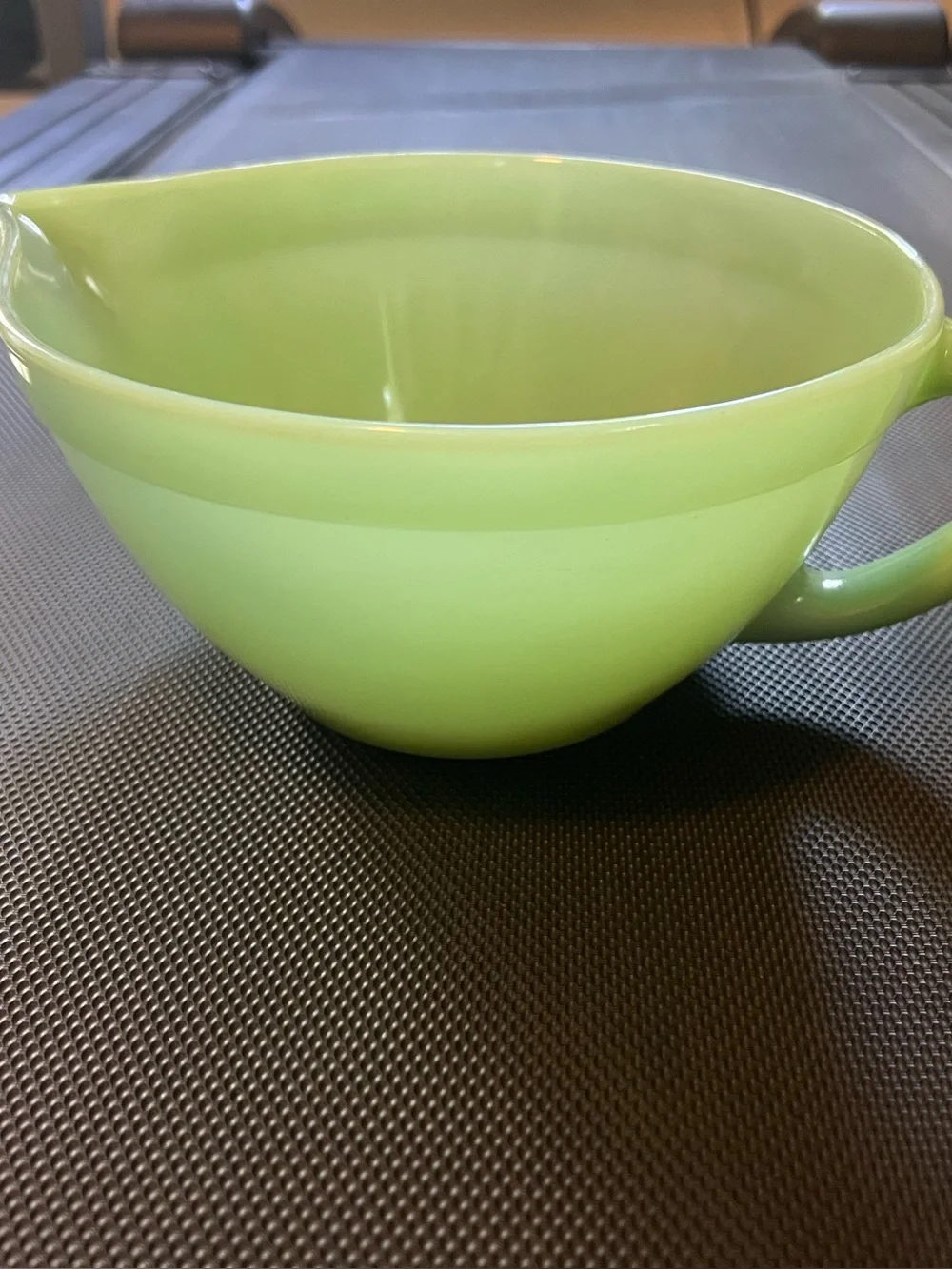 VINTAGE FIRE KING JADEITE GREEN GLASS BATTER BOWL PITCHER